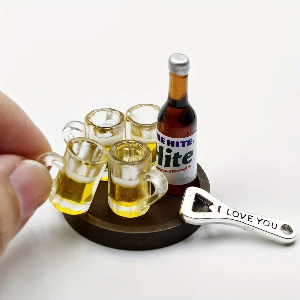 1:6/1:12スケールのドールハウス用ビールマグモデル、ド - Photography Model のレビューと価格